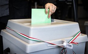 Véget ért az országgyűlési választás, éjfél előtt már eredmények is várhatók