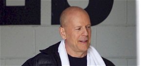 Touch: Here is the first photo of Bruce Willis retiring after his illness - photo