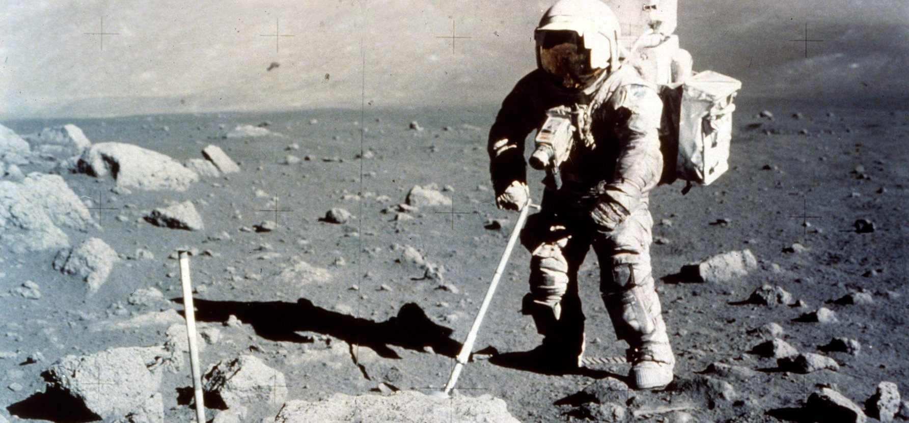 Hatalmas bakit követtek el az amerikaiak az utolsó holdküldetésen, majdnem az űrhajósuk életébe került