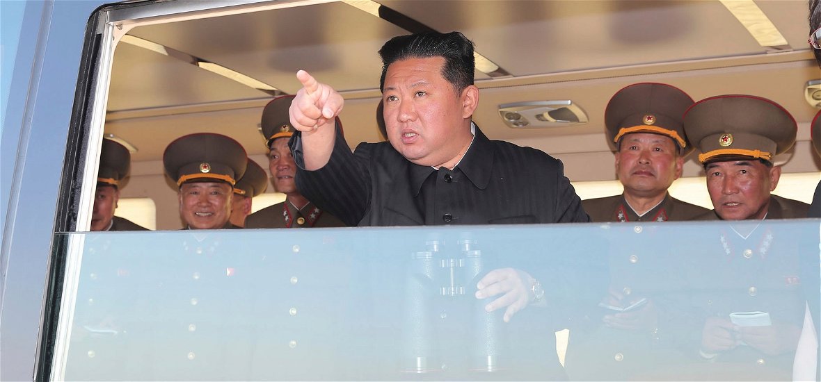 Mire készül Kim Dzsong Un? - Levelet küldött Dél-Korea leköszönő elnökének