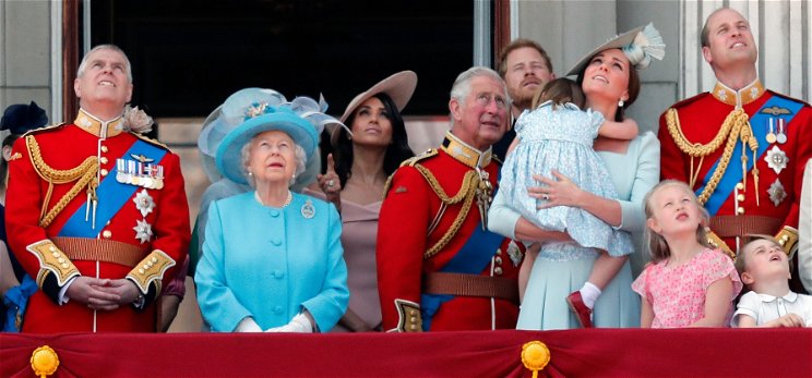 Egy új könyv 7 sokkoló tényről rántotta le a leplet a brit királyi családdal kapcsolatban