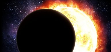 A NASA megszakította a közvetítést, amikor a Napból egy döbbenetes fekete dolog úszott be a képbe - itt a bizonyíték?