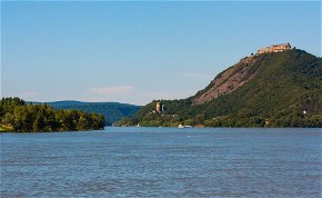 Kvíz, amelybe nagyon sokan belebuknak: a Duna vagy a Balaton partják fekszik ez a 10 híres magyar település?