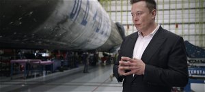 Elon Musk alaposan megváltozott az utóbbi két évtizedben, ettől pedig felsejlik egy szörnyű gyanú