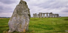 Döbbenetes dolog történt a Stonehengnél, életre kelt a rejtélyes építmény, Nagy-Britannia egy része pedig totál ledöbbent II. Erzsébet látványától