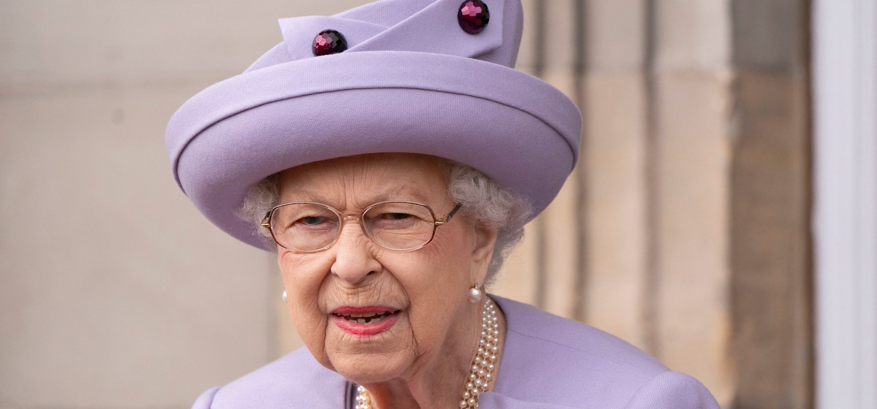 Őrülten drága dolgot adott II. Erzsébet Katalin hercegnének – le fogsz esni a székről, ha megtudod mennyibe került