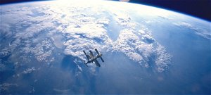 Az oroszok fent hagytak egy űrhajóst az űrben