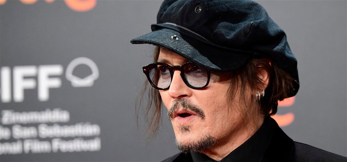 Johnny Depp lebukott – Vele bújik mostanság ágyba a színész?