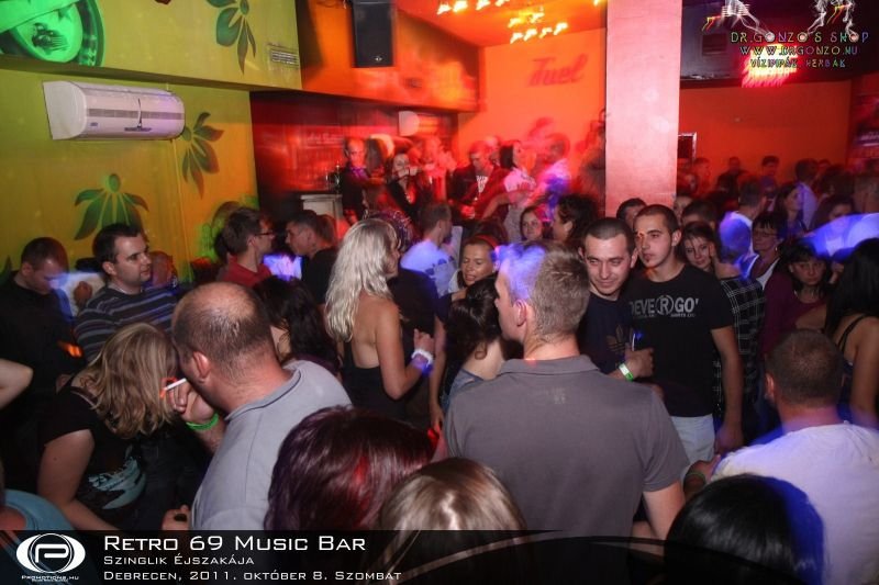 Debrecen, Retro 69 Music Bar - 2011. október 8. Szombat