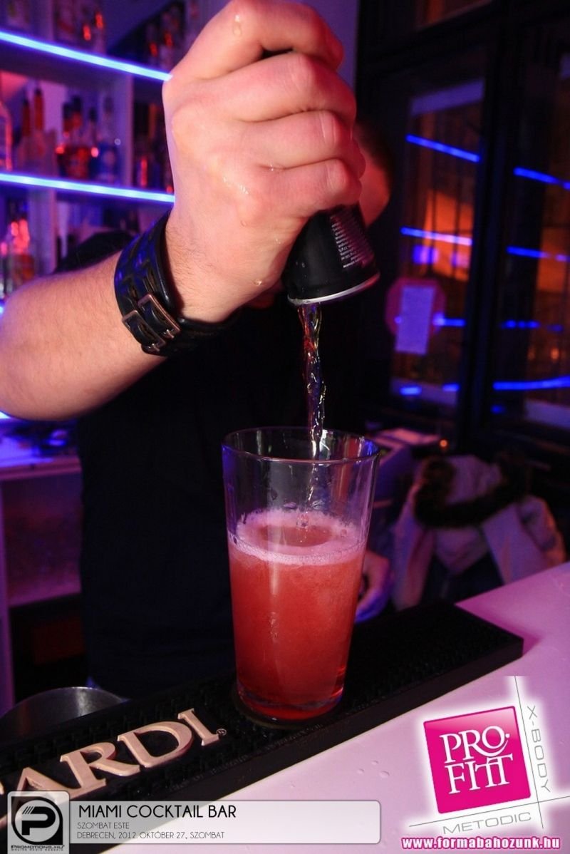 Debrecen, Miami Cocktail Bar - 2012. Október 27.,  Szombat
