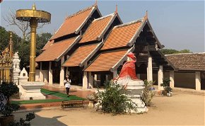 Thaiföld második legnagyobb városa és a 306 lépcső