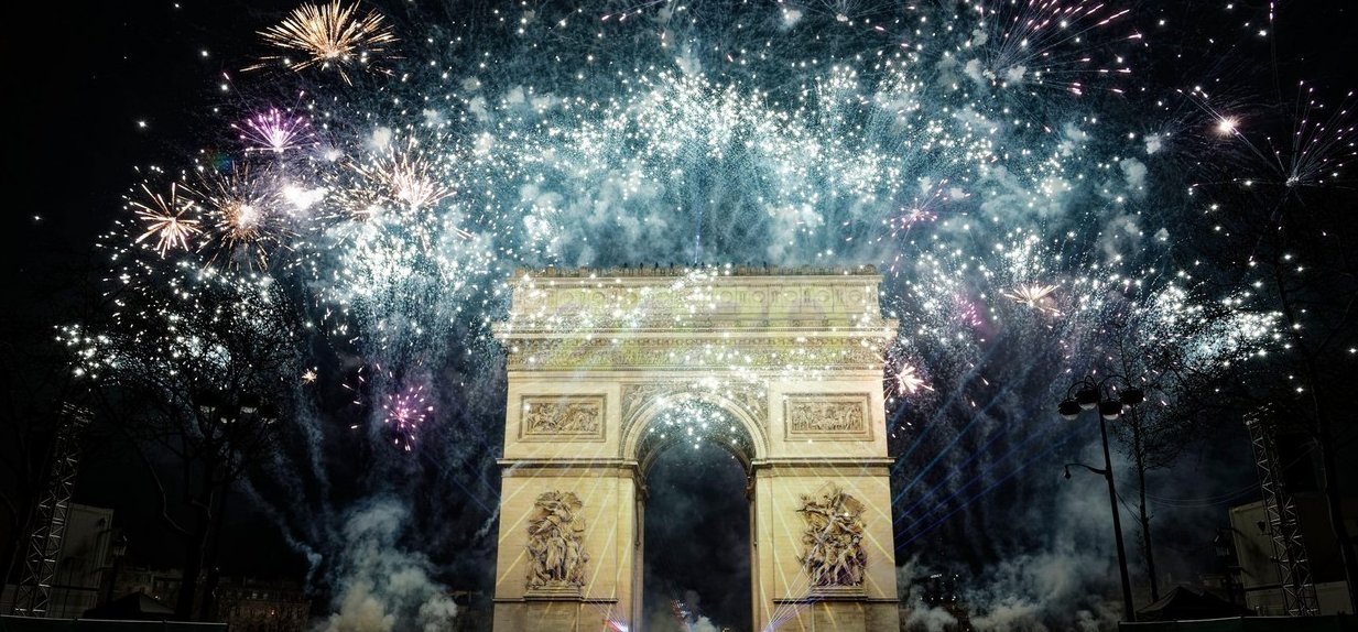 Ez ám a tűzijáték: így köszöntik az új évet a világ nagyvárosai – galéria
