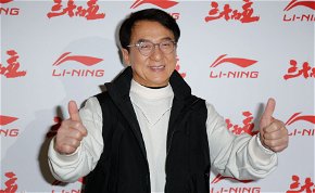 A világhírű színész futhatott végig a kínai nagy falon az olimpiai lánggal - fotók