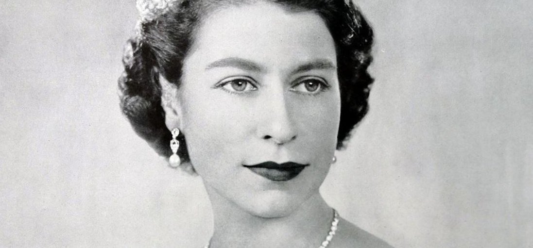 70 éve vette kezdetét II. Erzsébet uralkodása - Ritkán látható képek a királynőről