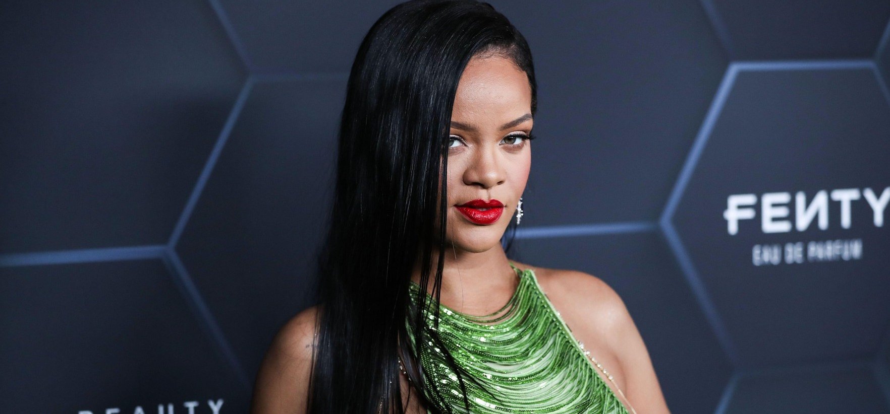 Rihanna terhesen már abszolút nem követi a divatot? – galéria