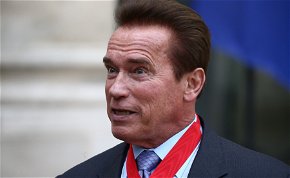 Így néz ki egy szimpla hétköznapon Arnold Schwarzenegger fia, és az osztrák tölgy exfelesége – fotók