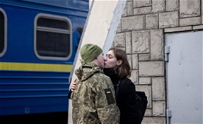 Orosz-ukrán háború: menekülnek Lvivből az emberek, akik maradnak, készülnek a legrosszabbra – galéria
