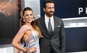 Ryan Reynolds felesége a hasát és a fantasztikus dekoltázsát is megvillantotta – fotók