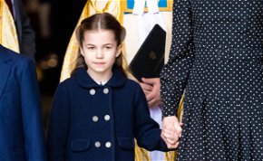 Nagy nap ez a brit királyi család számára: 7 éves lett Sarolta hercegnő