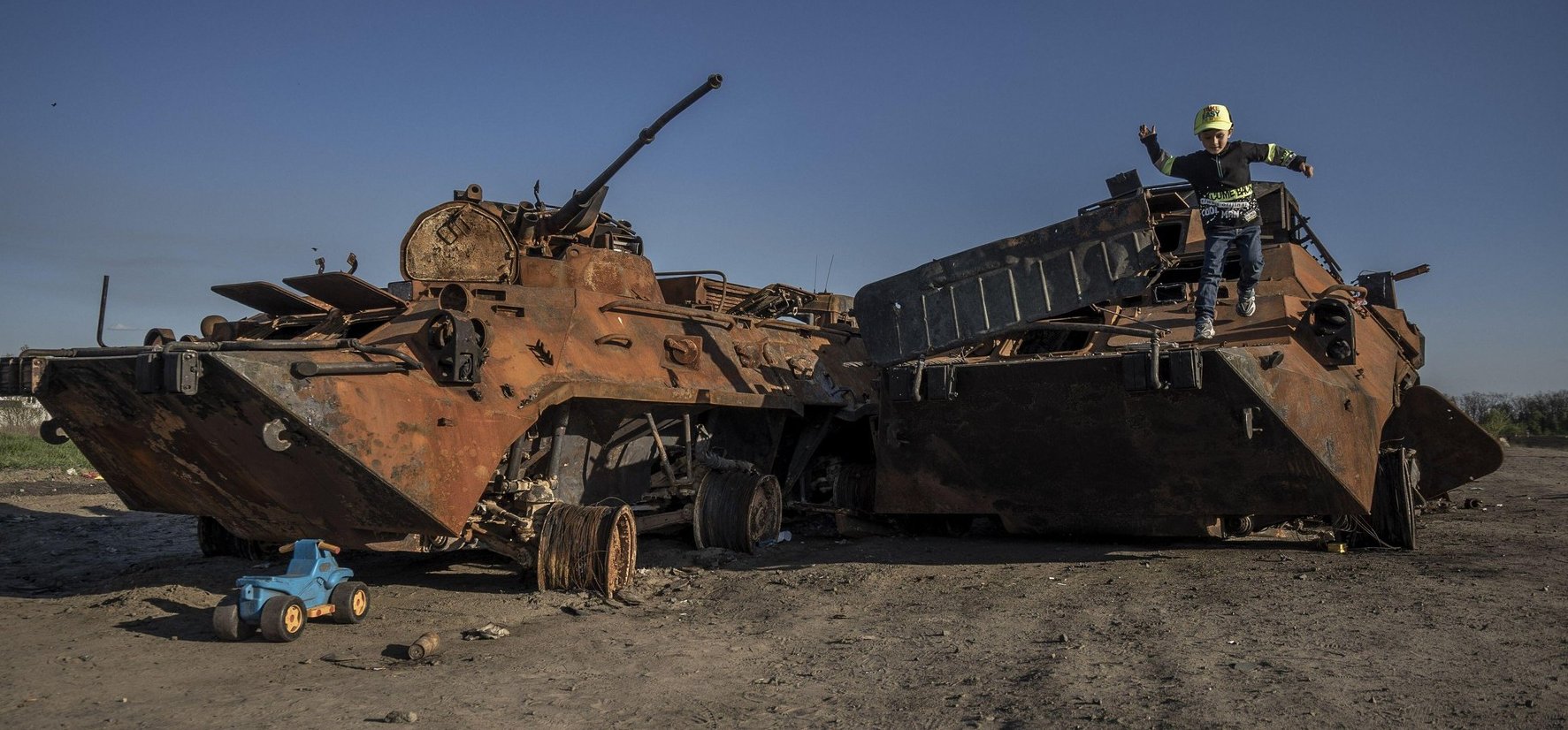 Fotókon az orosz veszteségek – állítólag rengeteg tankot lőttek ki az ukránok