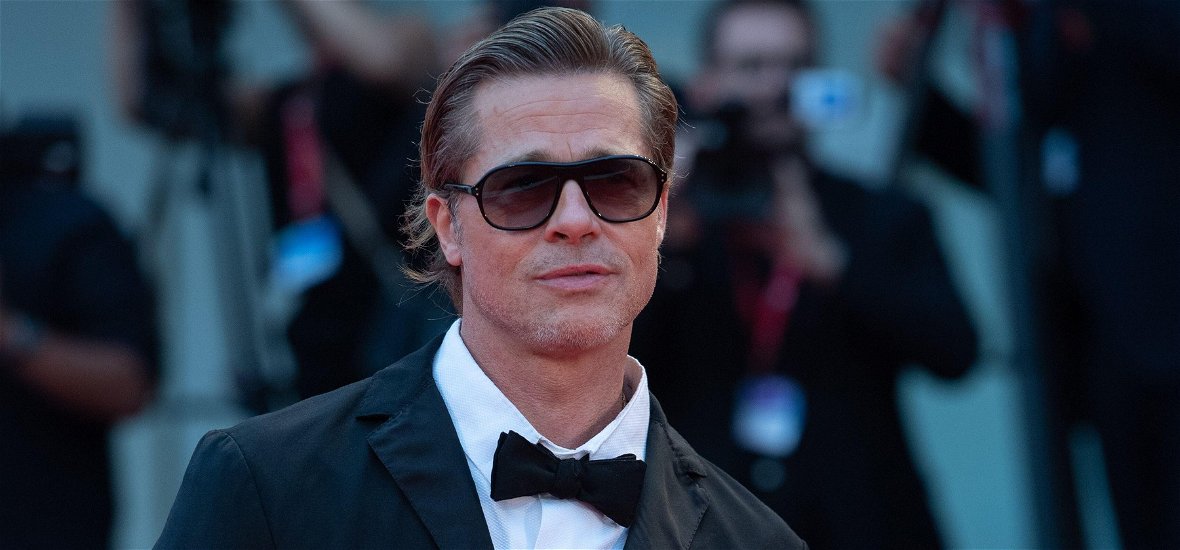 Friss lesifotókon Brad Pitt, aki nem csak a vörös szőnyegen szívdöglesztő