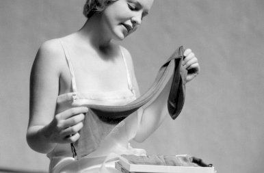 5 millió darab fogyott el néhány óra alatt – 81 éve a női ruhatár elengedhetetlen kelléke ez a termék!