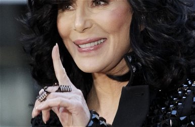 Az istennők is megöregszenek egyszer – Cher ma 75. éves!
