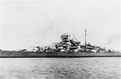 Bismarck: 80 éve süllyedt el a német haditengerészet büszkesége