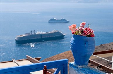 Utazás: Varázslatos Santorini