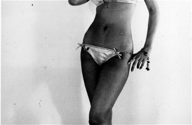 75 éves a bikini: íme pár brutálszexi kép a ruhadarabról, ami az egész világot megváltoztatta – 18+