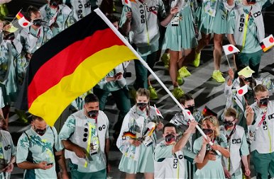 Eljött a nagy nap, amire milliók vártak: íme a tokiói olimpia megnyitójának legkülönlegesebb pillanatai – képek