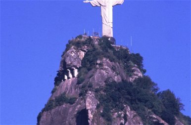 A Megváltó Krisztus szobra már 90 éve öleli magához Rio de Janeiro városát – Tudj meg mindent a világ hét új csodájának egyikéről!