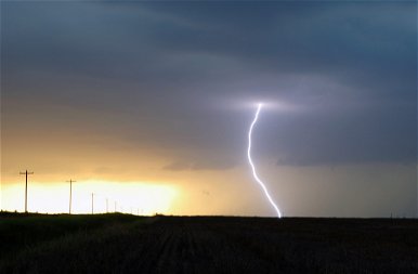 A természet ereje – elképesztő fotók villámokról