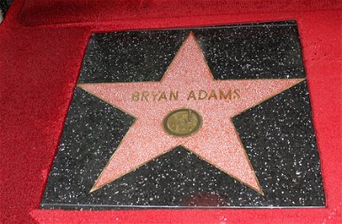 Ma van Bryan Adams születésnapja – vesd bele magad az 5 legjobb dalába