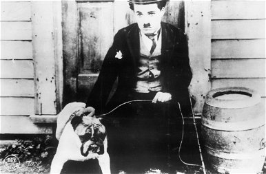 44 éve, pont karácsonykor hagyott itt minket a zseniális Charlie Chaplin – Íme 3+1 érdekesség, amit nem tudtál a színészlegendáról!