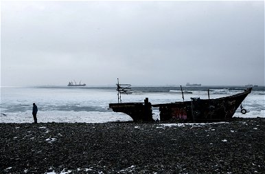 Hátborzongató: elhagyatott „szellemhajók” lepték el Oroszország partjait – képek