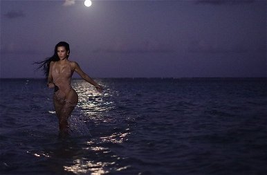 Ezek Kim Kardashian legszexibb és legmerészebb fotói – galéria