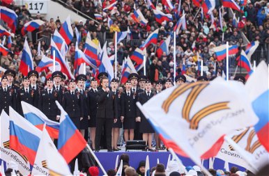 Ünnepeltek az oroszok – Putyin is megjelent a hatalmas tömeg előtt