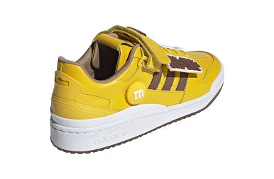 Édesszájú vagy és szereted a jó sneakereket? Akkor neked találták ki az Adidas és az M&amp;M&#039;s közös cipőjét!