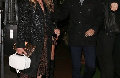 Tom Hanks még 34 év után is randizni viszi a feleségét