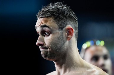 Fotókon Milák Kristóf arca, miután megdöntötte a saját világrekordját