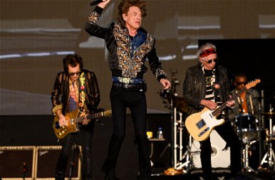 Mick Jagger tényleg 79 éves lesz? Őrületes koncertet adott a Rolling Stones