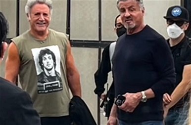 Friss képeken Sylvester Stallone és a testvére, aki elképesztően hasonlít a színészre