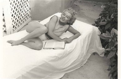 60 éve halt meg Marilyn Monroe - 18+-os galériával emlékszünk a legendás szexszimbólumra