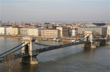 Lélegzetelállító fotók kerültek elő a régi Budapestről – felismered a városrészeket?