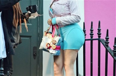 Demi Rose formás teste Instagram filterek nélkül inkább groteszk, mint dögös