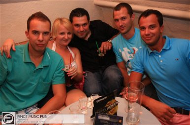 Debrecen - Pince Café &amp; Music Club 2012. Július 20. Péntek