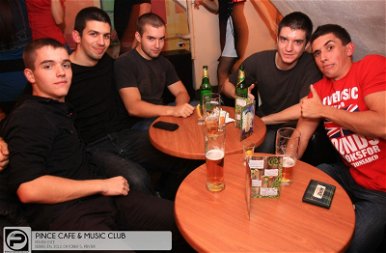 Debrecen, Pince Café &amp; Music Club -  2012. Október 5., Péntek