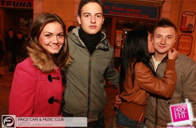 Debrecen, Pince Café &amp; Music Club - 2012. November 10., Szombat