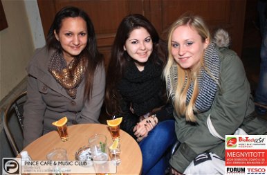 Debrecen, Pince Café &amp; Music Club - 2013. December 28., Szombat